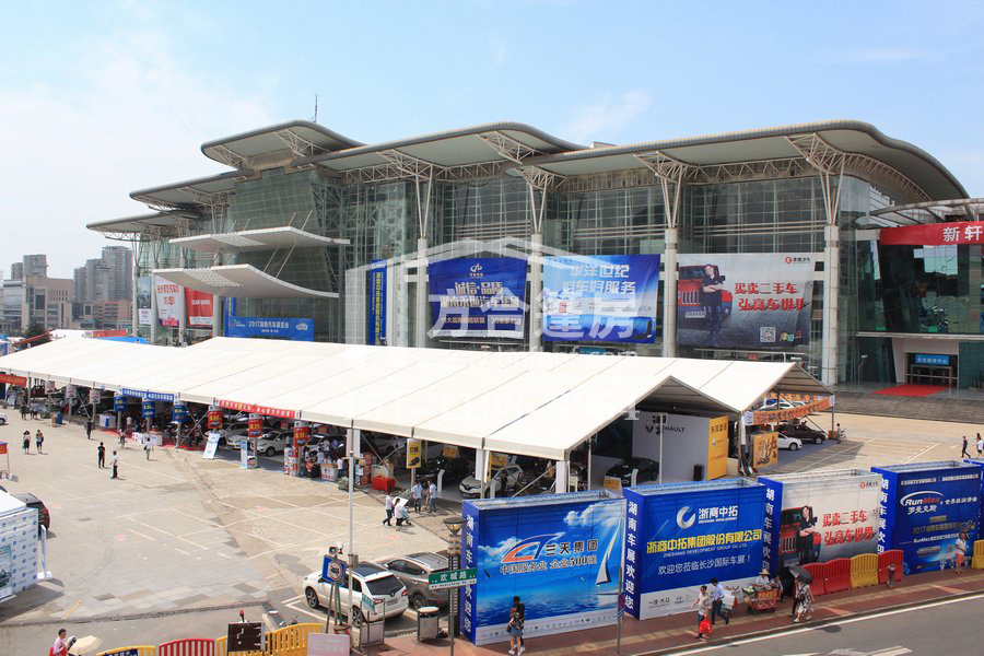 广电会展中心车展篷房,长沙方合篷房技术有限公司,湖南篷房销售,株洲篷房租售,长沙篷房租赁,车展篷房,庆典篷房,婚庆篷房,德国大棚出租, 娄底邵阳益阳岳阳常德张家界吉首株洲湘潭浏阳萍乡宜春车展篷房出租出售